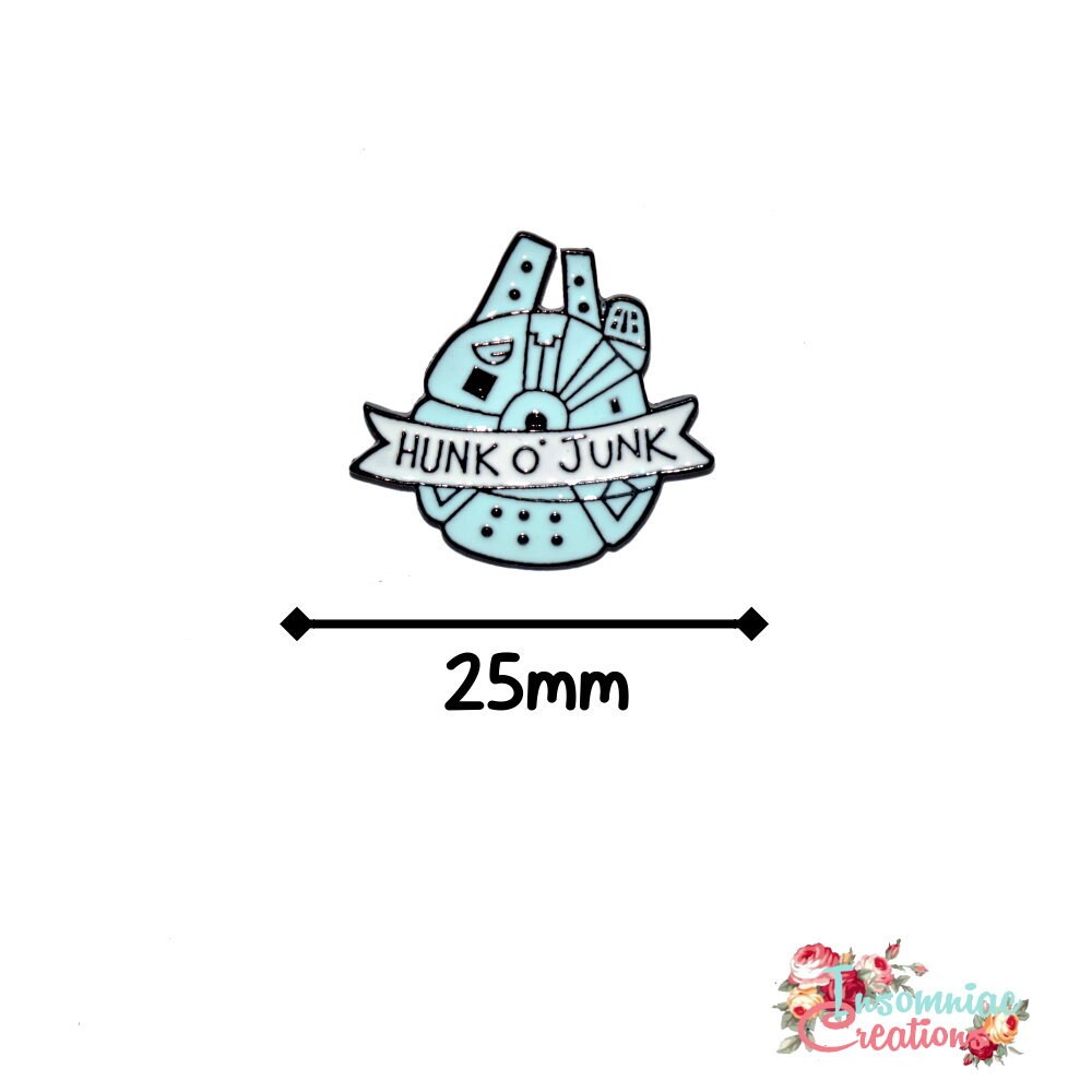 Hunk O Junk Pin - Millenium Falcon - Star Wars