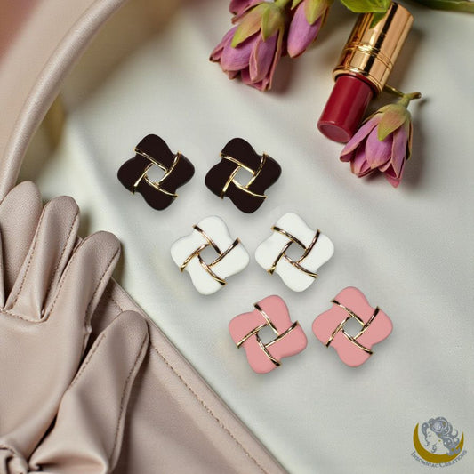 Chic Flair Retro Earrings - Retro, Vintage, Classic, Pinup