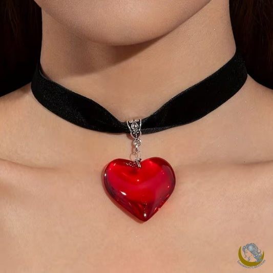 Victorian Style Glass Heart Choker