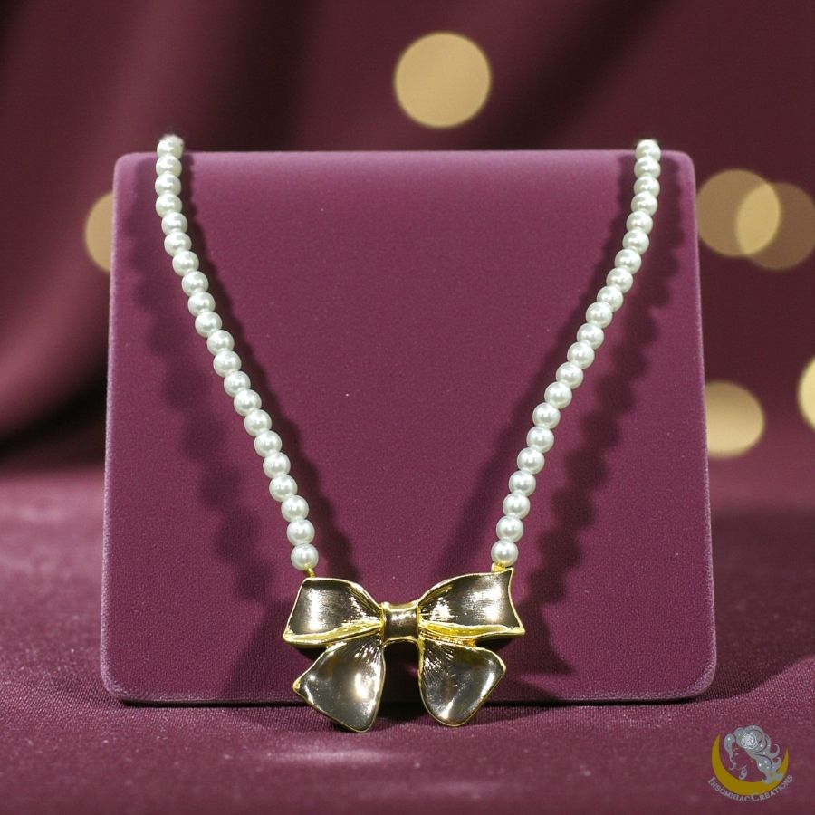 Mini Pearl Necklace w Gold Bow Pendant